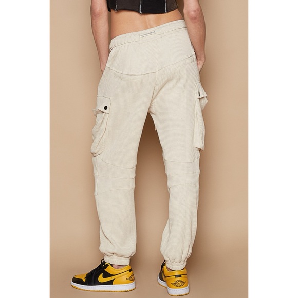 POL Waffle Knit Slouchy Cargo Joggers in Cream - Picture 11 of 13
